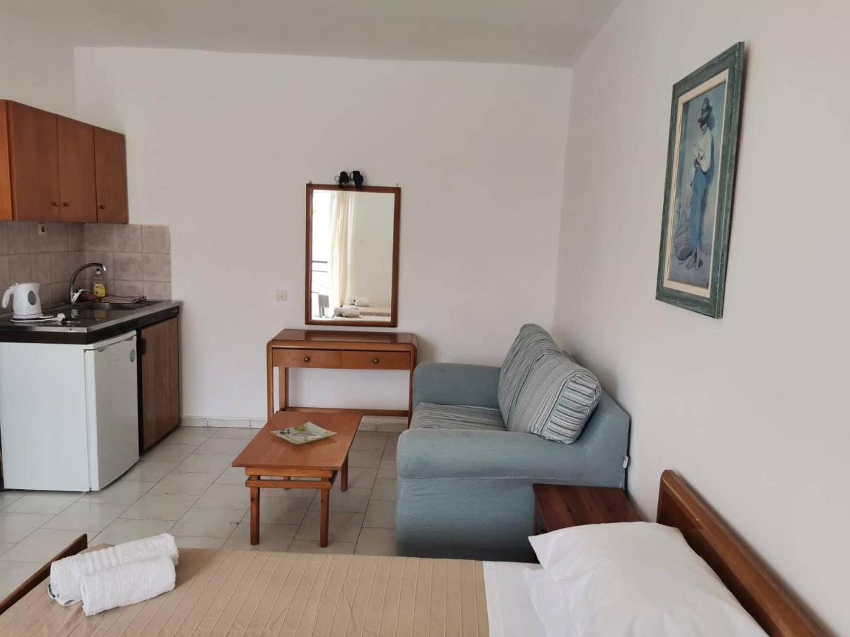 Pantheon Apartments بلدة كوس المظهر الخارجي الصورة